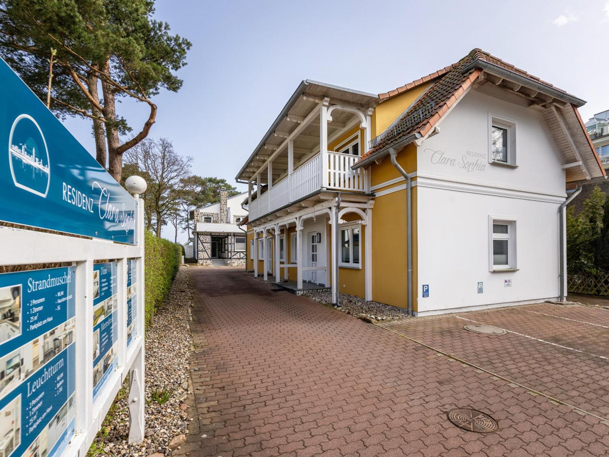 Ferienwohnung Strandlaeufer In Der Residenz Clara Sophia Binz Exterior foto
